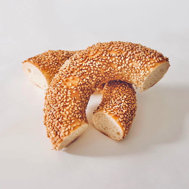 モントリオール風ごまベーグル